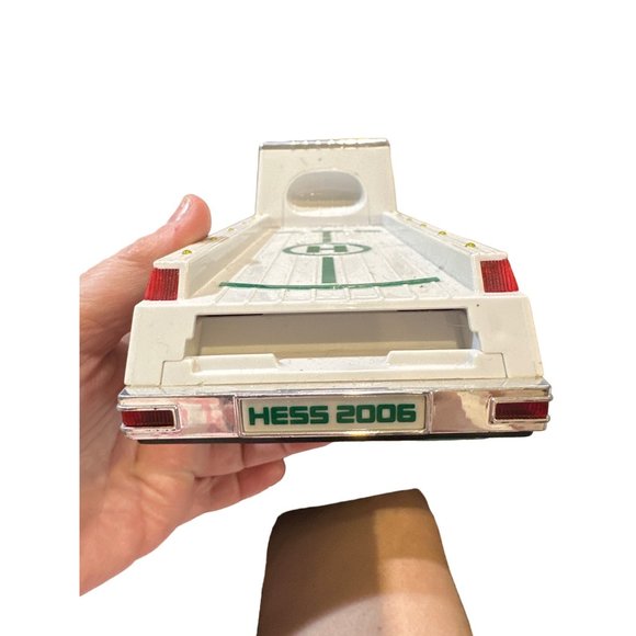 Hess Toy Truck Hauler and Helicopter 2006 Vehicle Lights Sounds White Green - Picture 2 of 13